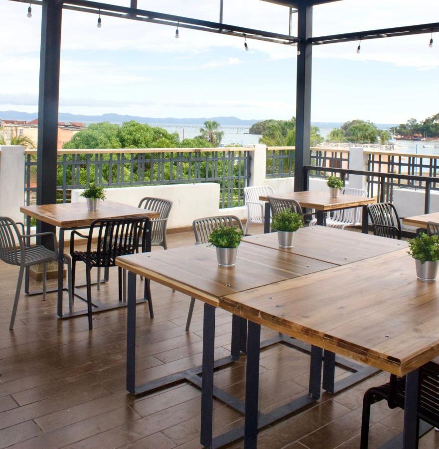Hostal Marina Samana ภายนอก รูปภาพ